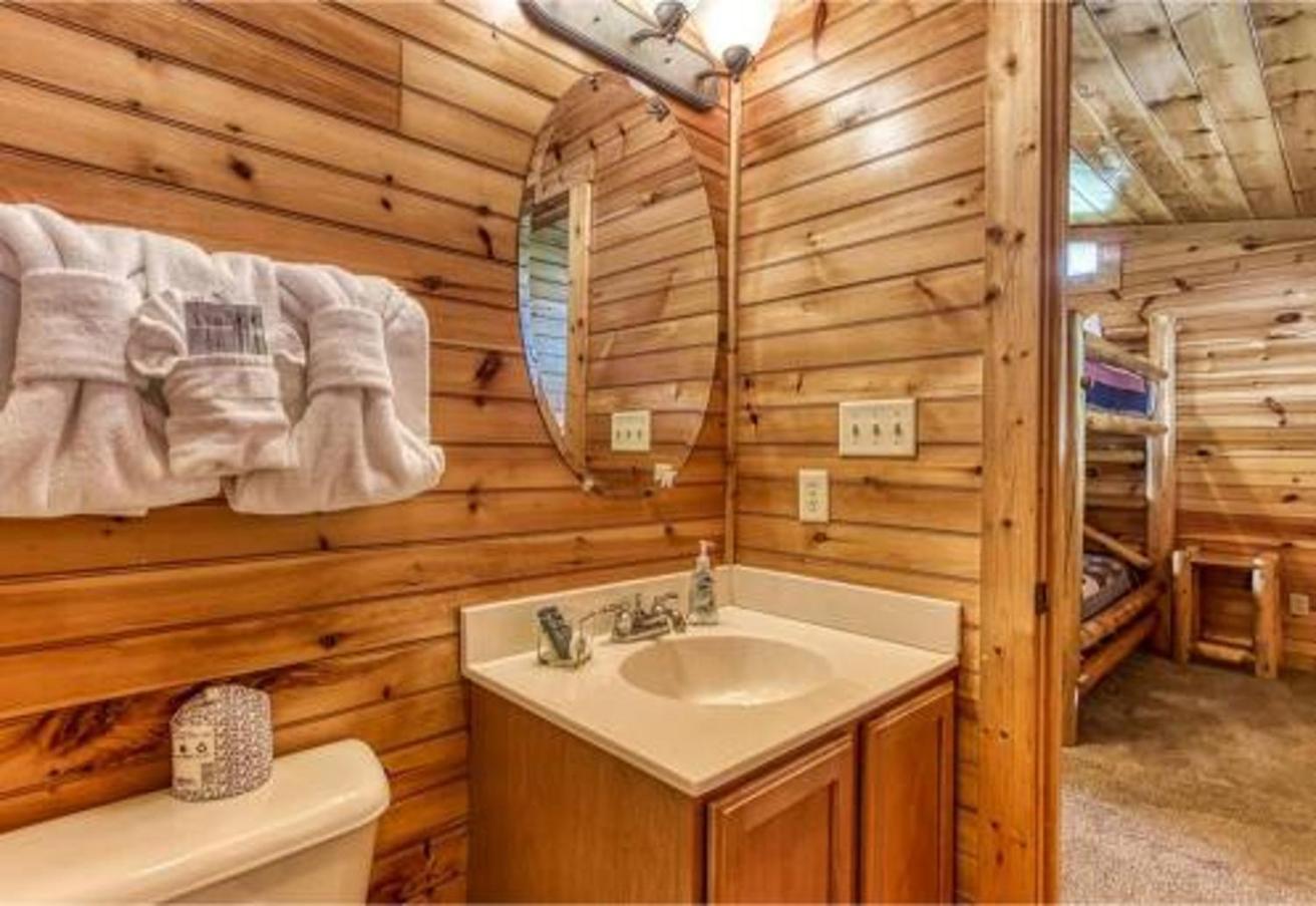 Dreams Come True With This Luxury Cabin! Gatlinburg Εξωτερικό φωτογραφία
