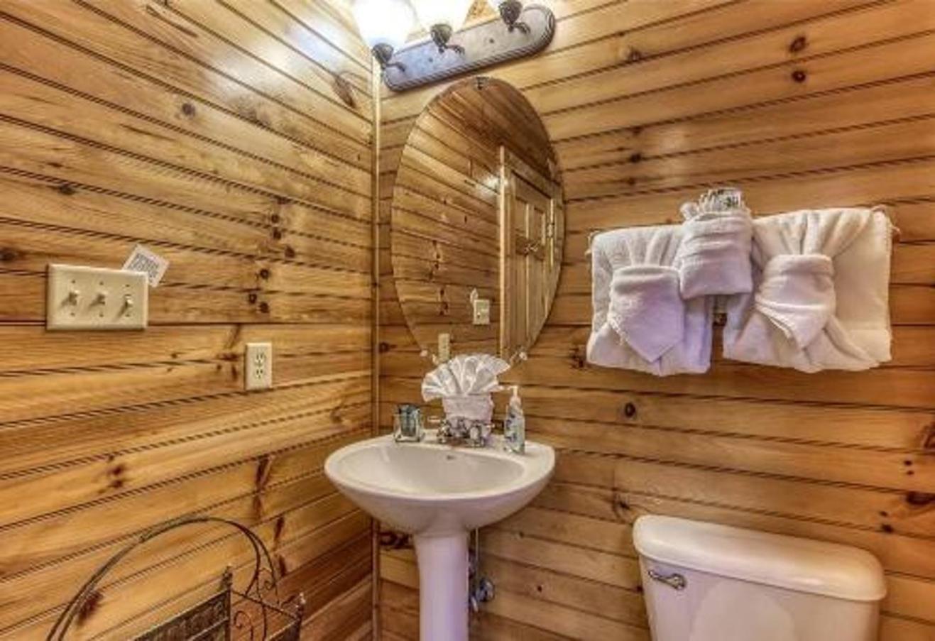 Dreams Come True With This Luxury Cabin! Gatlinburg Εξωτερικό φωτογραφία